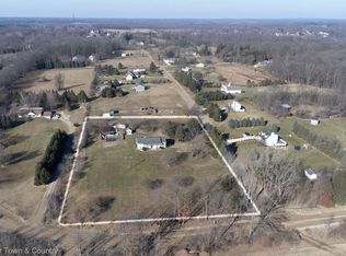 6525 Bergin Rd, Howell, MI 48843