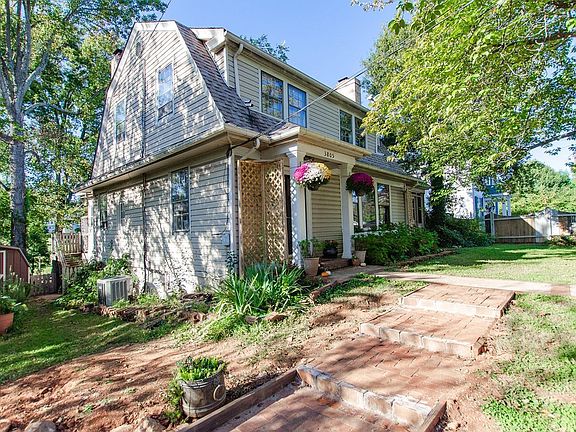 2nd image of 3805 Nicholas St