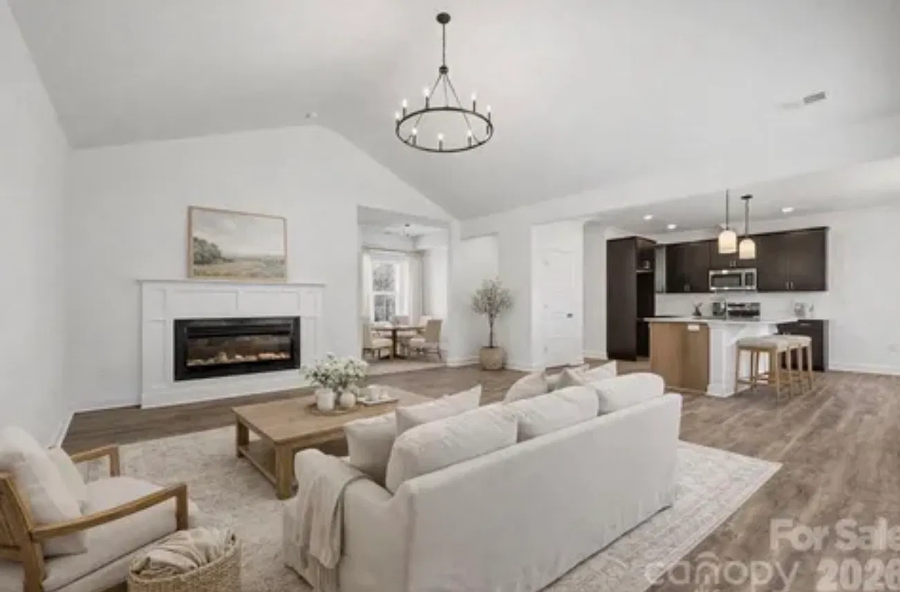 3 bed, 2140 sqft, $2,375 — Photo 4