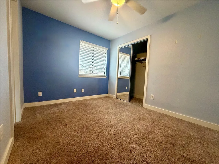17844 Park Valley Dr — Photo 26