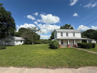 302 Lombar St, Iberia, MO, 65486