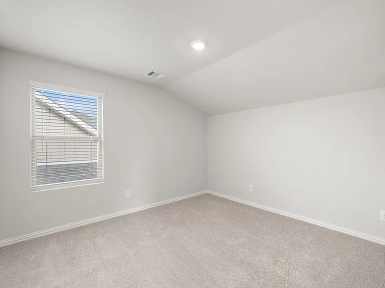 1737 Arches Rd — Photo 8