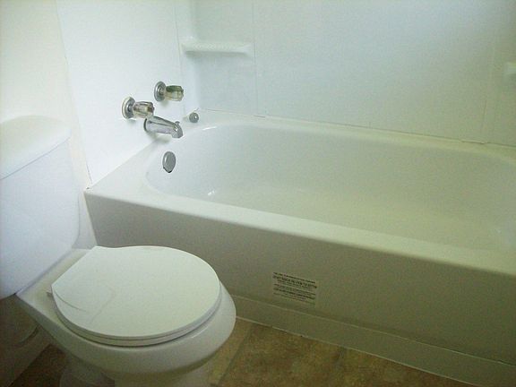 2nd image of 2164 Davis Ct