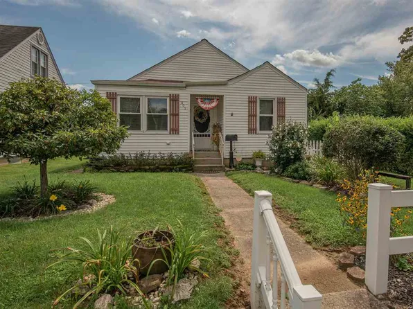 809 NW C St, Richmond, IN 47374
