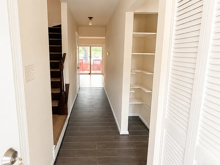 5927 Grand Banks Rd — Photo 2