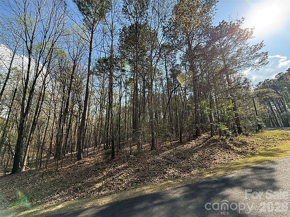 4th image of E Goldmine Rd