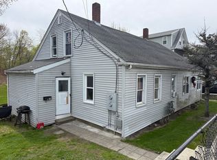 23 Plain St, Taunton, MA 02780
