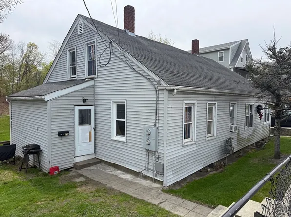 23 Plain St, Taunton, MA 02780