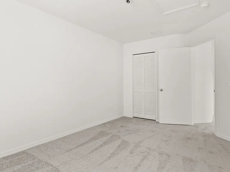 403 Orchid Dr — Photo 31