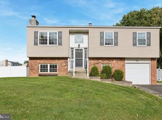 135 Bishop Dr, Norristown, PA