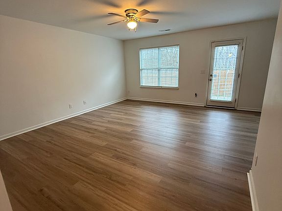 4th image of 3502 Whitworth Dr