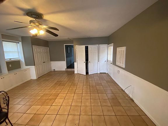 4th image of 4953 Westgate Dr