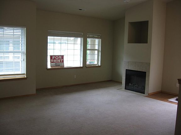 FirePlace; please note that the condo is getting new flooring this week so I couldn't take a picture of the living room since it is being worked on.