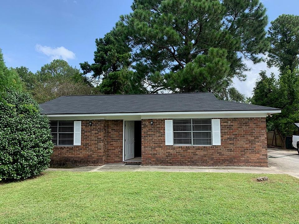 1st image of 204 Glenn Bryant Rd