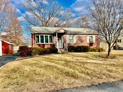 42 Glenmere St, Lowell, MA, 01852
