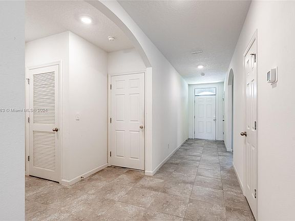 4th image of 10718 SW Prato Way