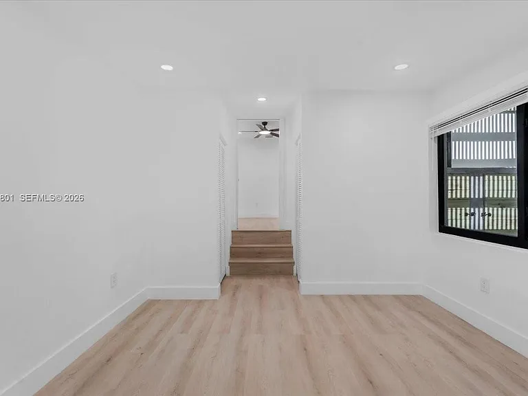 5220 SW 6th St — Photo 52