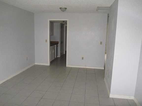 5th image of 2327 Crystal Park N