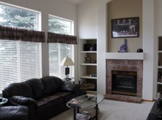 226 S Lindsey St, Castle Rock, CO 80104