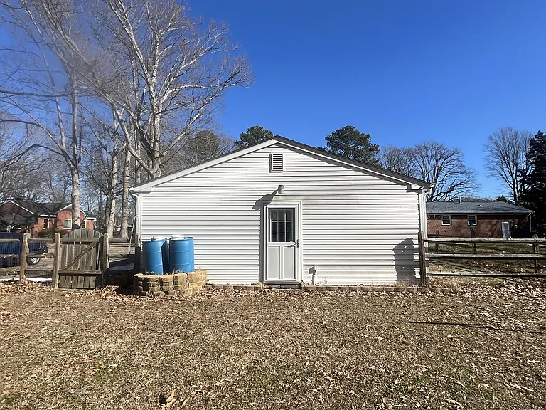 710 Forrest Dr — Photo 27