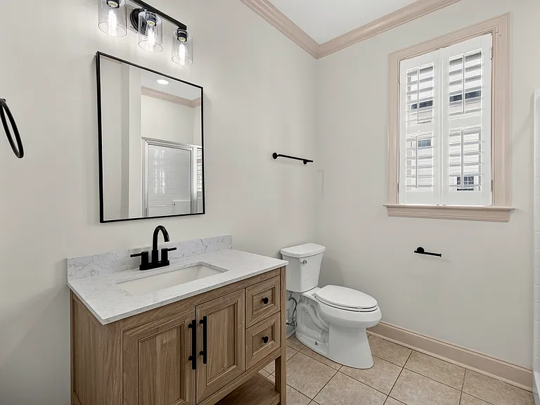 1733 Indigo Island Dr — Photo 39