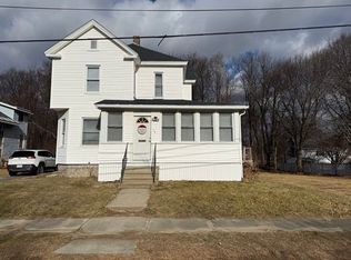 13 Campbell Ave, Leominster, MA 01453