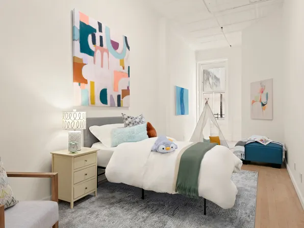 515 Broadway image 10 of 12