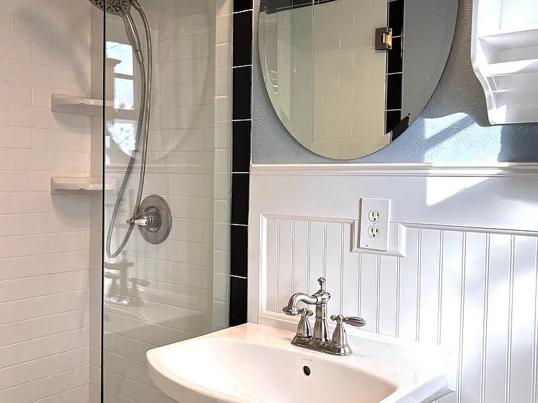 Bathroom2 with walk-in shower