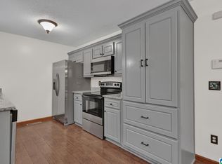 6621 Old Springville Rd, Pinson, AL 35126