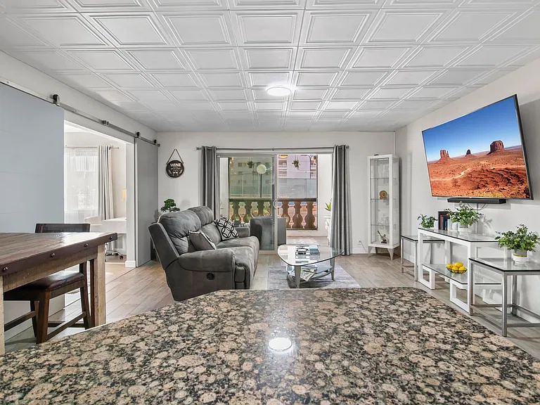7830 E Camelback Rd #112 — Photo 5