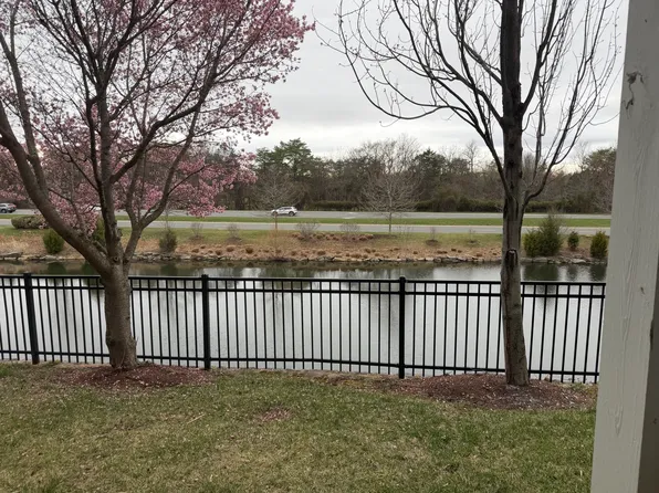 22890 Brambleton Plz, Ashburn, VA 20148