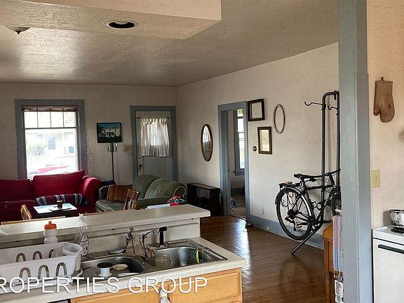 2nd image of 503 S 5th St E APT A
