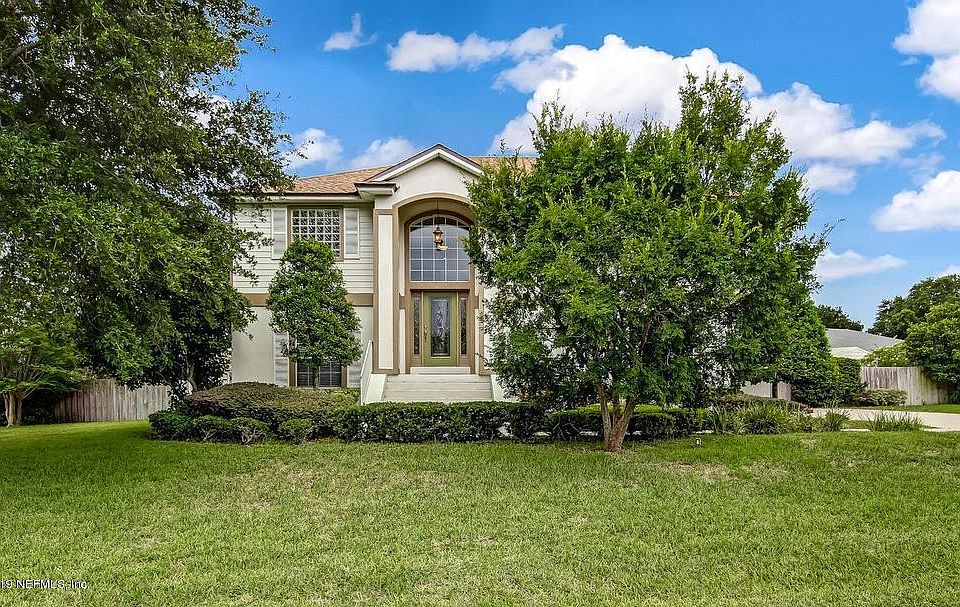 1st image of 6806 Cabello Dr