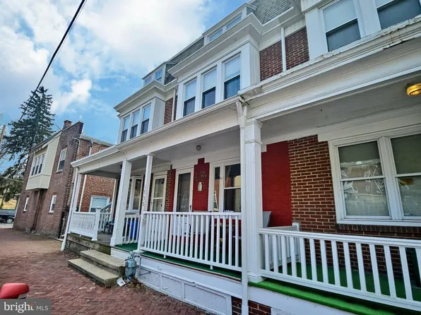 1750 Haak St, Reading, PA 19602