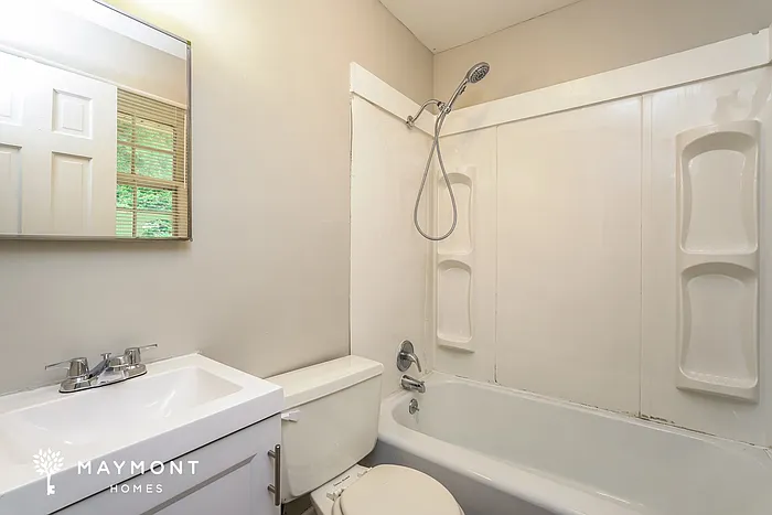 2326 Kaywood Ln — Photo 11