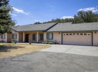 27960 Cumberland Rd, Tehachapi, CA 93561