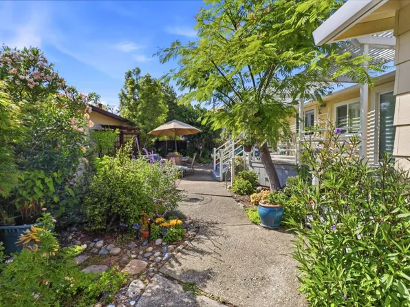 213 Mountain Springs Dr #213, San Jose, CA 95136