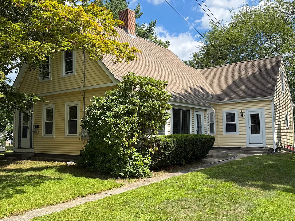 177 Pleasant St #1