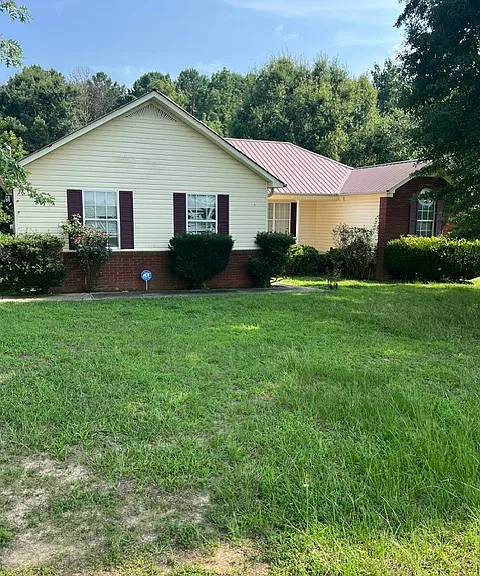 1416 Brashiers Chapel Rd — Photo 1