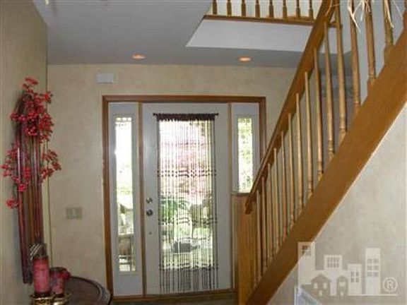 5th image of 7216 Orchard Trce