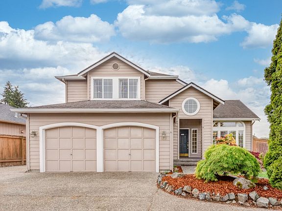 4th image of 1315 90th Ave NE