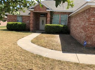 1317 Madeline St, Commerce, TX 75428