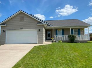 1314 Yarrow Dr, Holt, MI 48842