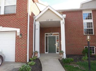 537 Fawn Run Dr, Highland Heights, KY 41076