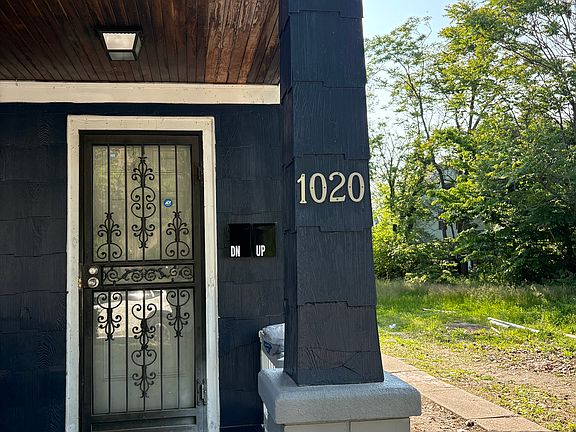 2nd image of 1020 E 74th St Unit 1