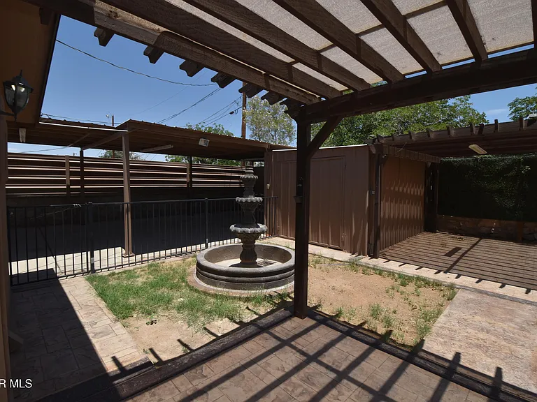 10800 Saigon Dr — Photo 27