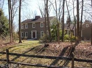 9140 Deerfield Dr, Seville, OH 44273
