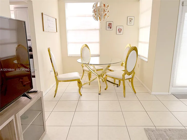 1301 NE Miami Gardens Dr #626W — Photo 6