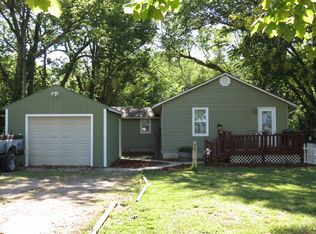 5537 NW Topeka Blvd, Topeka, KS 66617