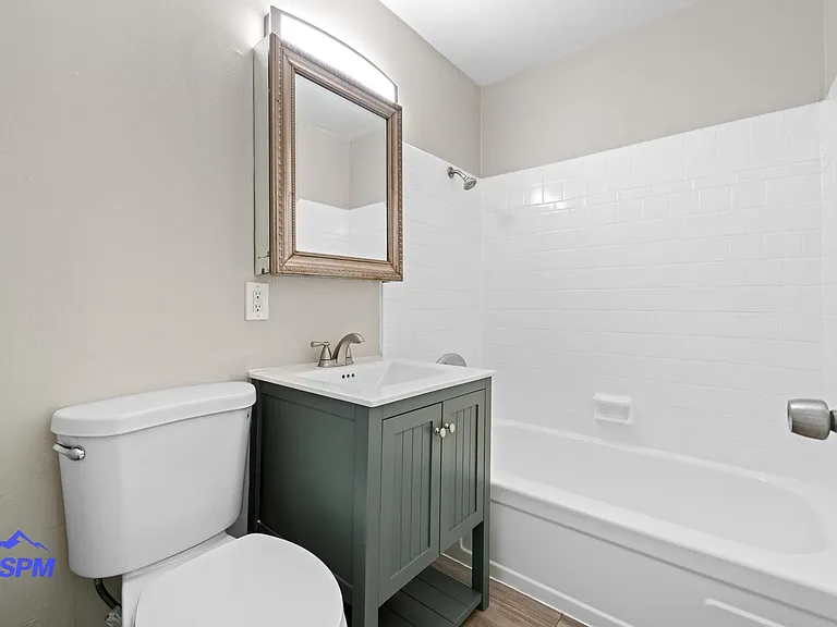 Willow Glen Apartments — Photo 16